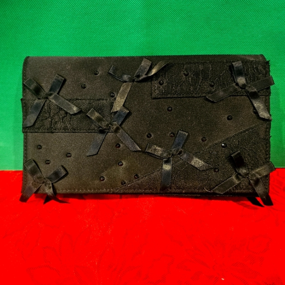 PRABAL GURUNG BLACK CLUTCH BOWS LACE & BEADS From Neiman Marcus NWOT
